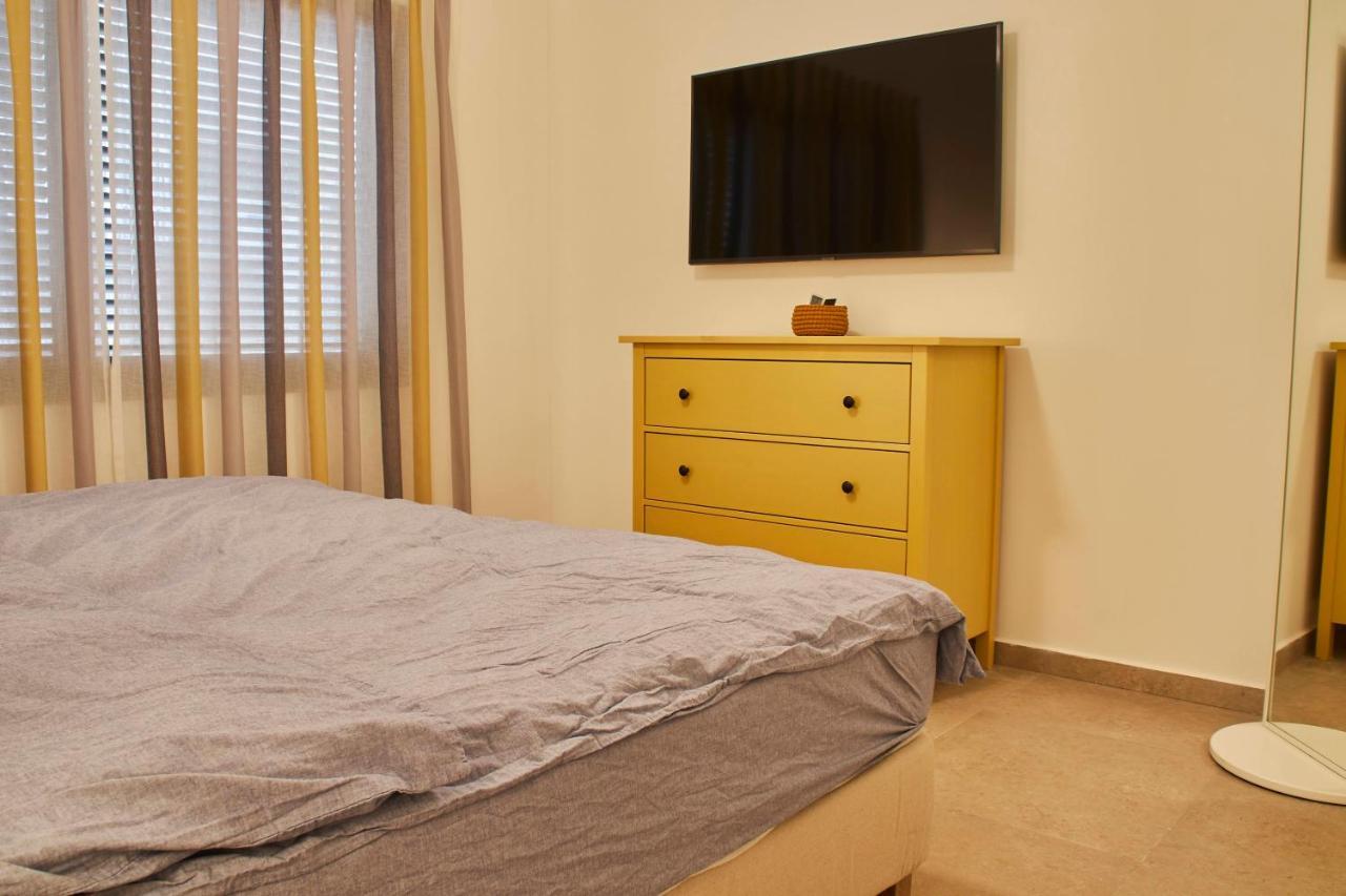 Roza Apartment Tel Aviv Buitenkant foto