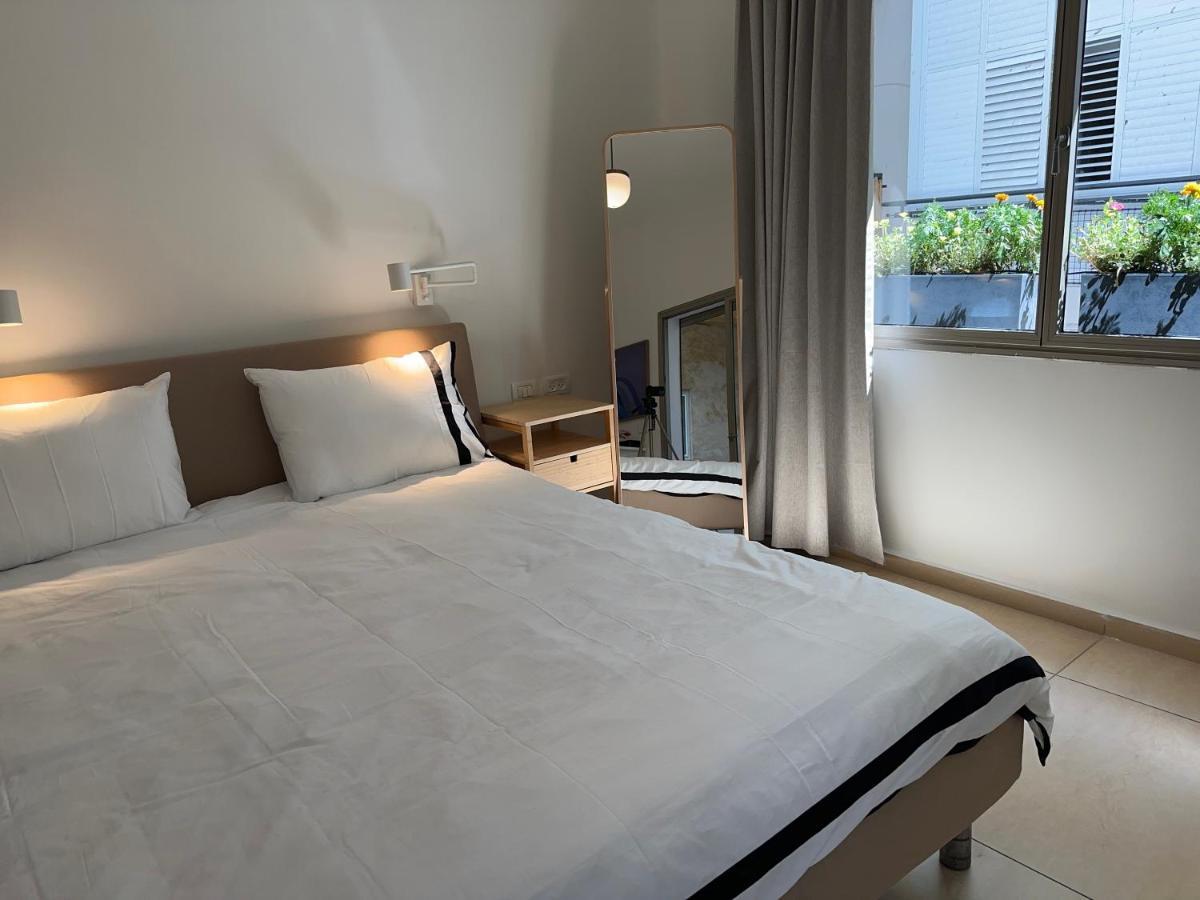 Roza Apartment Tel Aviv Buitenkant foto